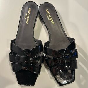 Saint Laurent Tribute Slide. Black Patent. size 9.5
